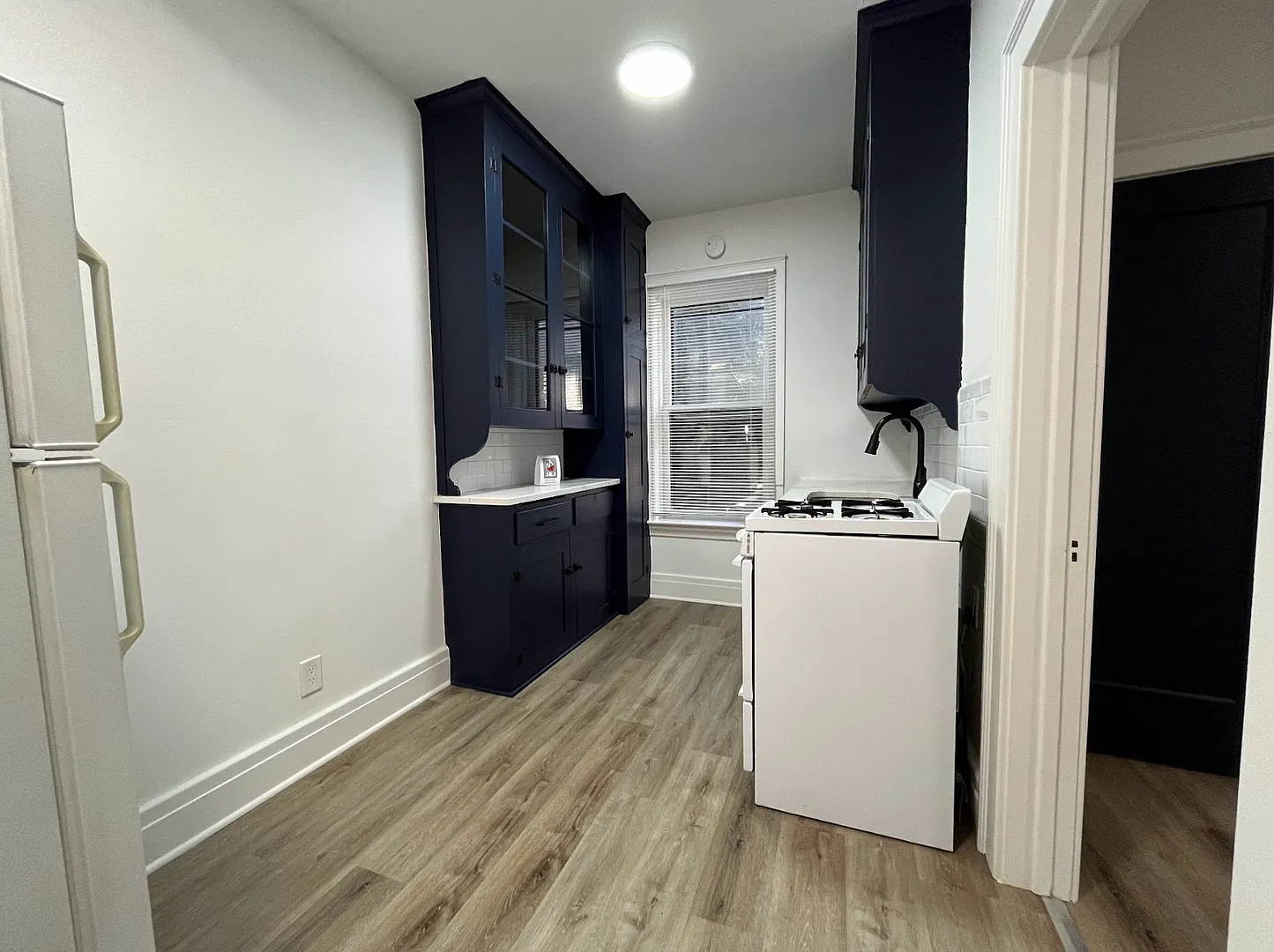 Now Leasing - Fully Renovated Allentown Apartments ! — Photo 2