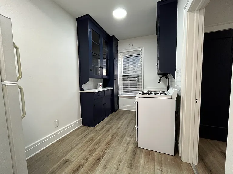 26 Irving Pl — Photo 7