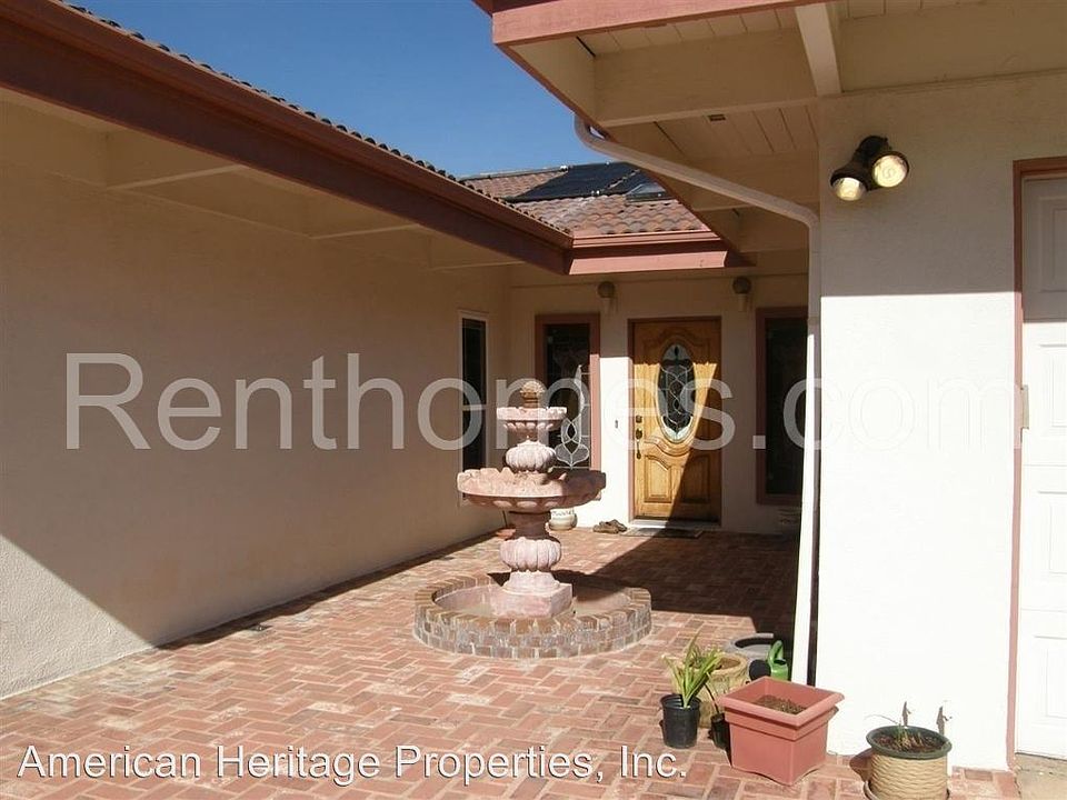 1st image of 3455 Ryan Dr