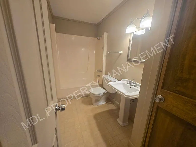 5700 Lessandro St — Photo 7