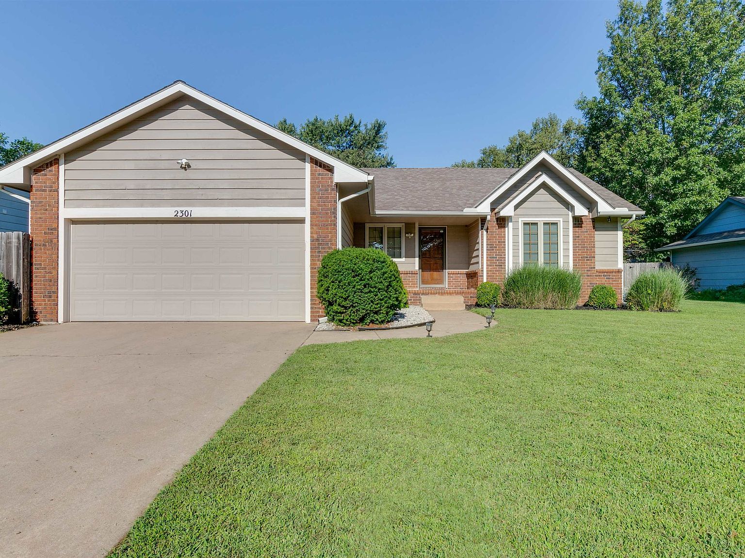 2301 N Forest Park St, Derby, KS 67037 Zillow
