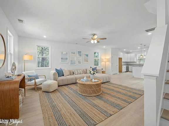 4th image of 709 W Hayes Street