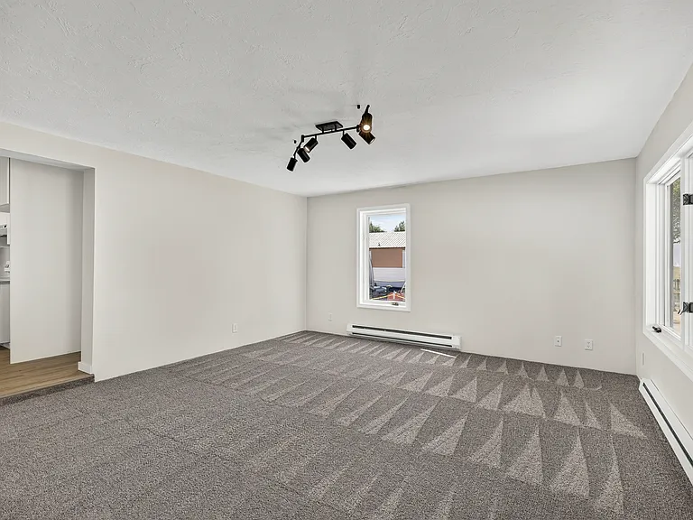 667 Decoria Ave — Photo 25