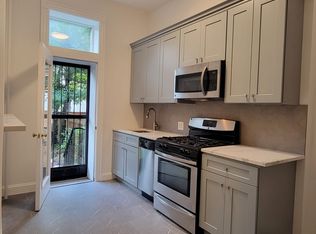 589 10th St #1, Brooklyn, NY 11215