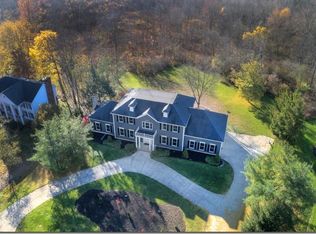 2078 Edgeview Dr, Hudson, OH