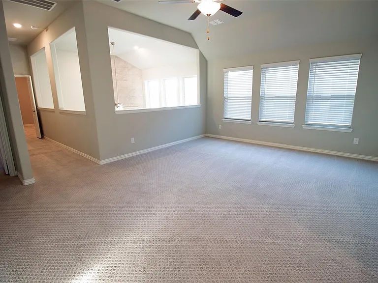 7235 Sanctuary Dr — Photo 22