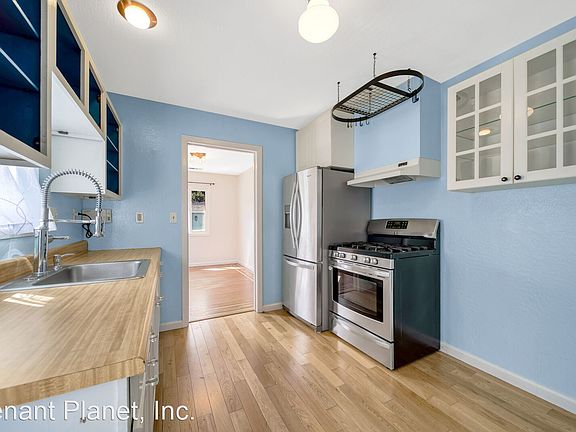 5th image of 184 Paloma Ave