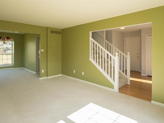 2nd image of 2960 Green Valley Dr