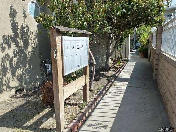 2nd image of 7128 Coldwater Canyon Ave