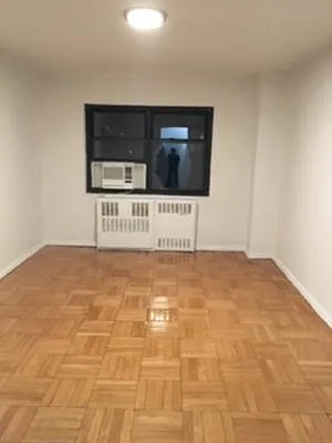 Rented by Andrew Stein, LREB | media 13