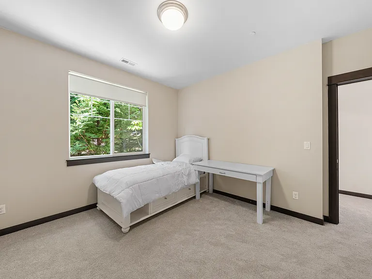 16990 NE 84th Ct — Photo 36