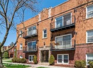6645 19th St APT 2E, Berwyn, IL 60402