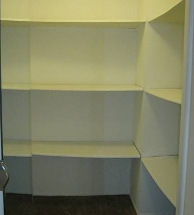 4th image of 23714 W Warren St APT 4