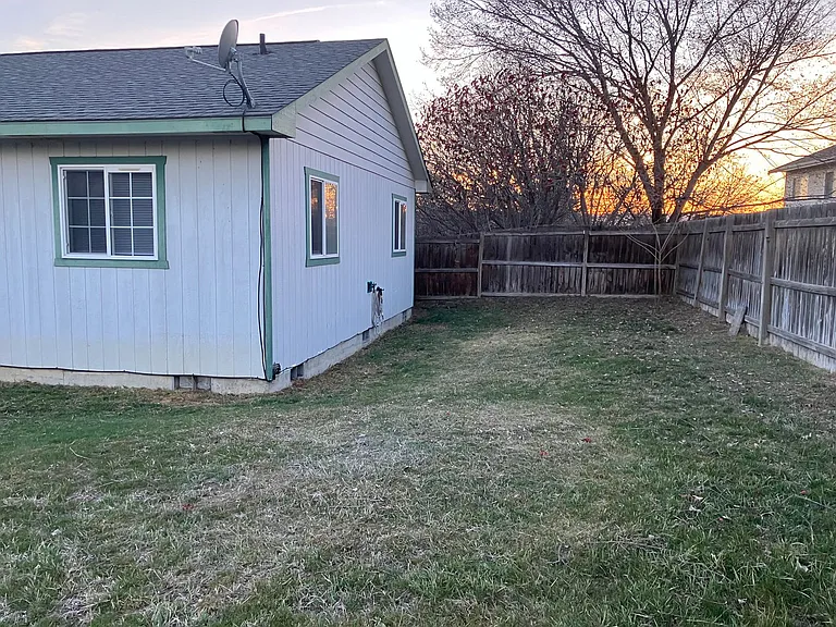 903 E White Birch Ave — Photo 13