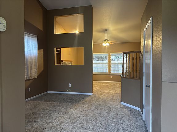 3rd image of 2520 Arcadia Ct