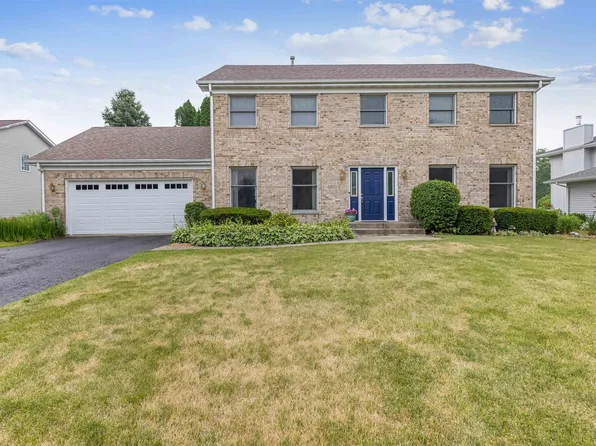 6855 Flower Hill Rd, Rockford, IL 61114