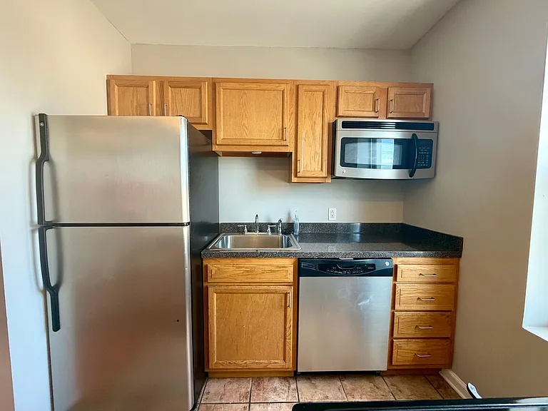 2725 E Lehigh Ave #3 — Photo 9