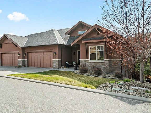 3rd image of 2450 Selkirk Dr #26