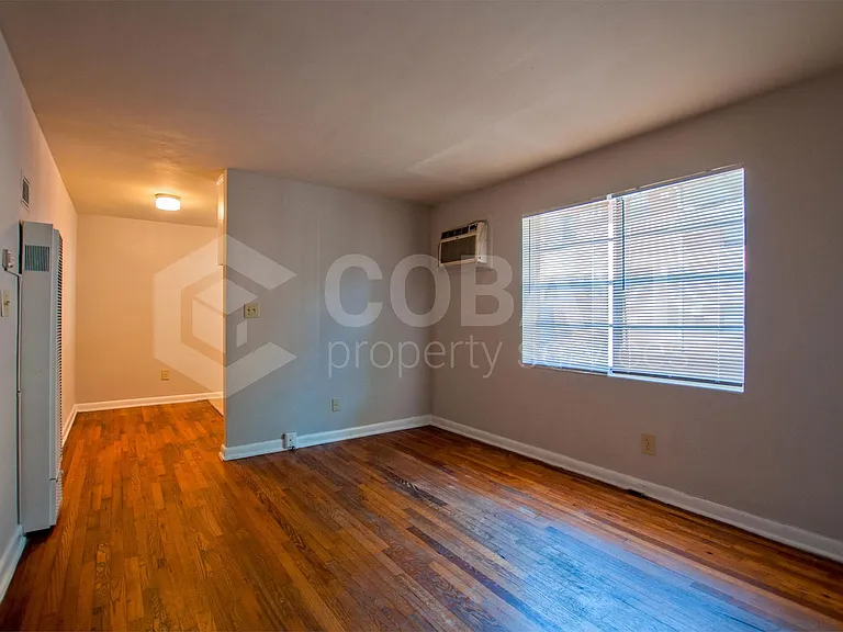 896 Greenwood Ave #7 — Photo 4