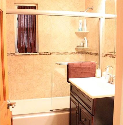 4th image of 251-11 60th Avenue #5B
