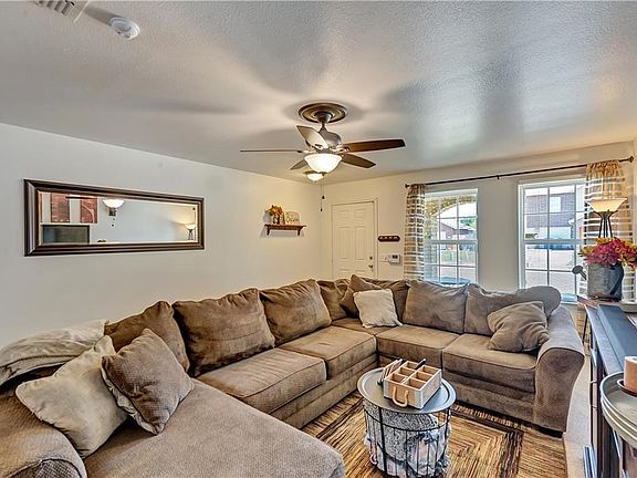 5th image of 3235 Buckskin Dr