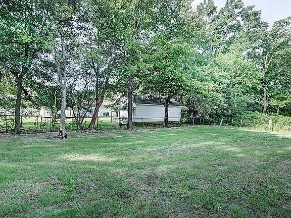 5th image of 1218 Tisdale Ave