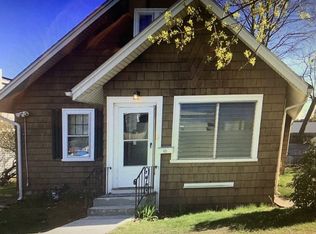 24 Carlisle St, Worcester, MA 01602