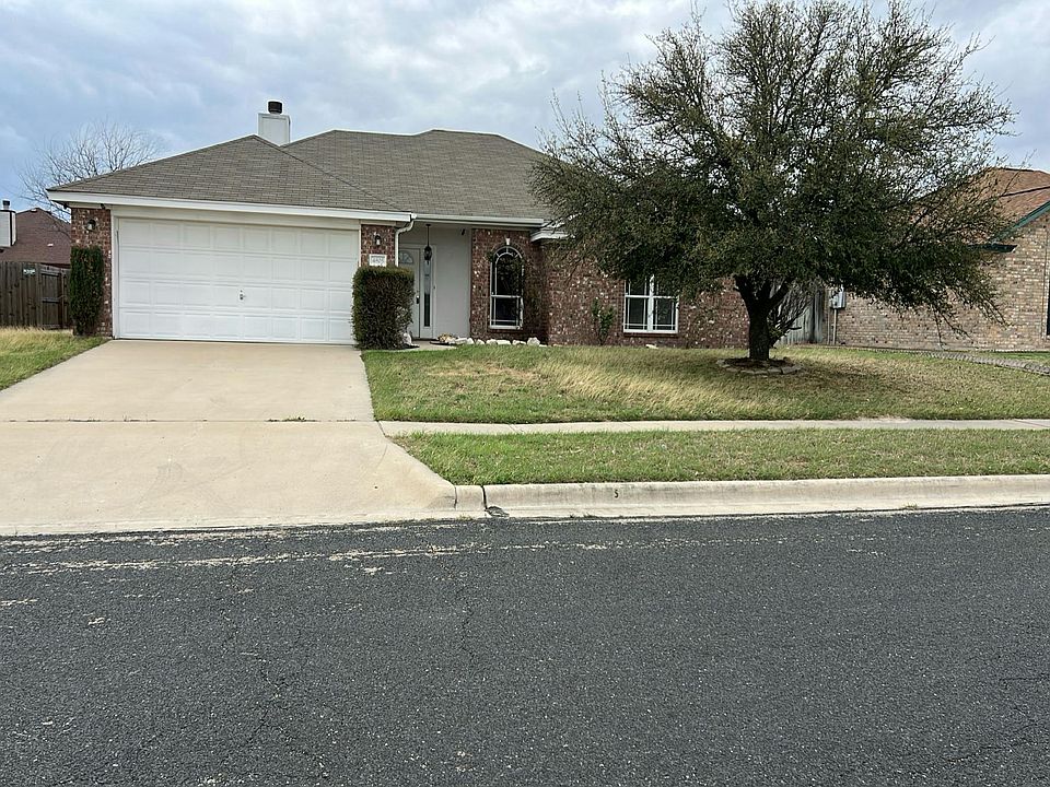 1st image of 4805 Joseph Dr