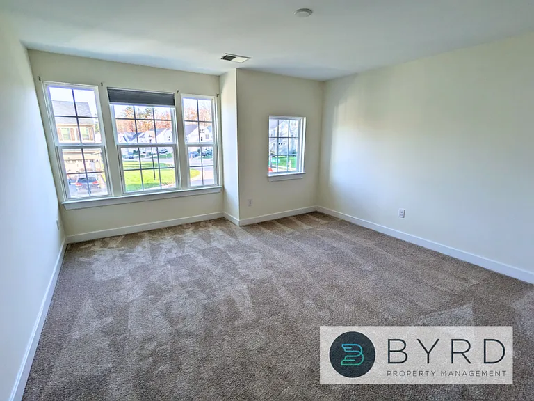 15700 Cambria Cove Blvd — Photo 29
