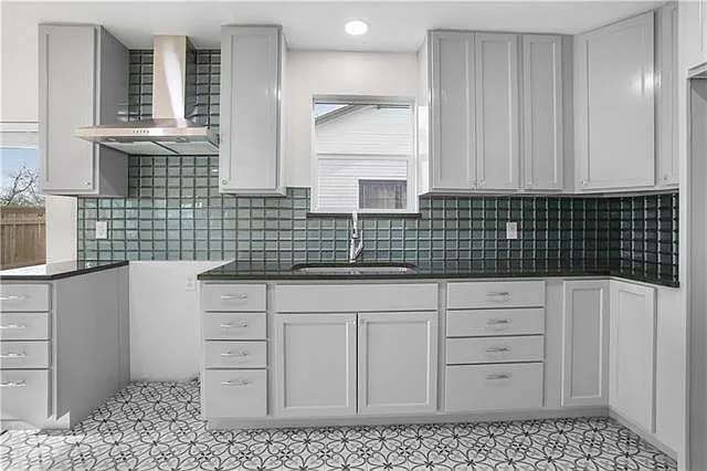 3801 Cumberland Ave — Photo 9