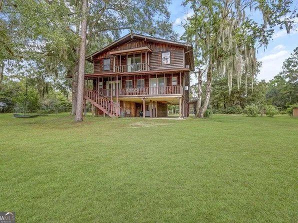 531 Gene Bland Rd, Jesup, GA 31545