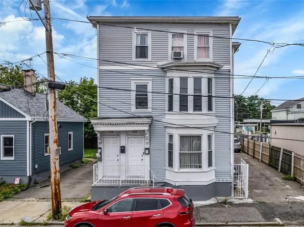 188-190 Stanwood St, Providence, RI 02907