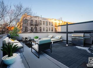 215 S 4th St #5A, Brooklyn, NY 11211