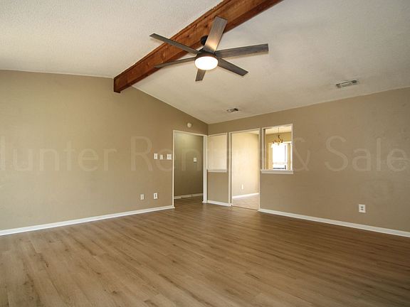 5th image of 1615 Sagebrush Dr