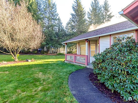 5th image of 3314 253rd Street Ct E