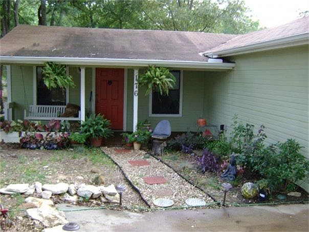 1st image of 176 Bayside Dr