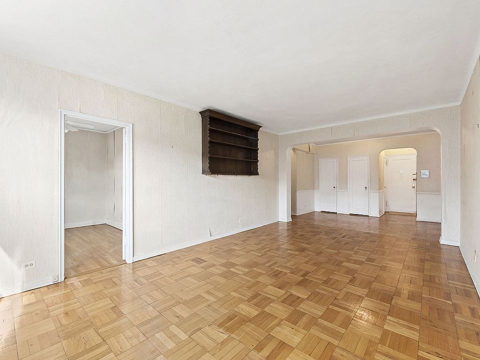 2nd image of 6433 99th St APT 6L