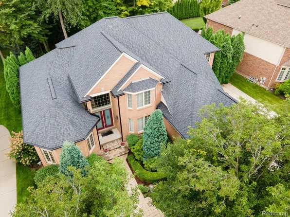 13046 Partridge Run, Shelby Township, MI 48315