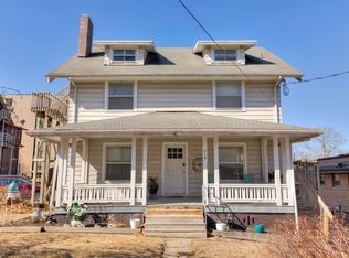 518 35th St, Des Moines, IA 50312