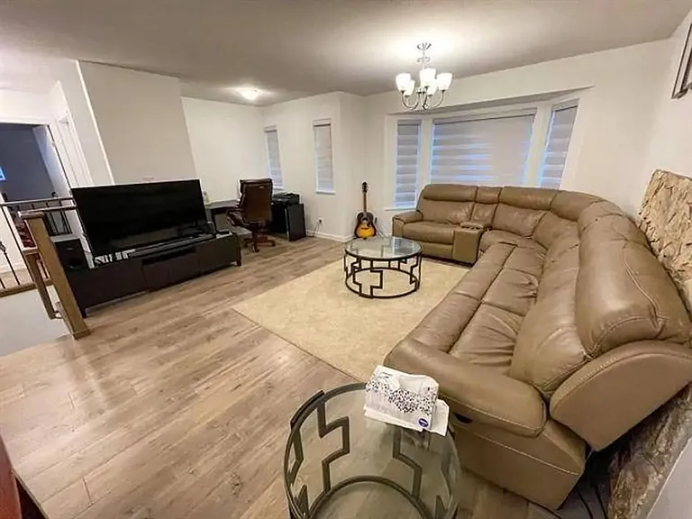 23422 Sandpiper Ave #UPPER — Photo 8