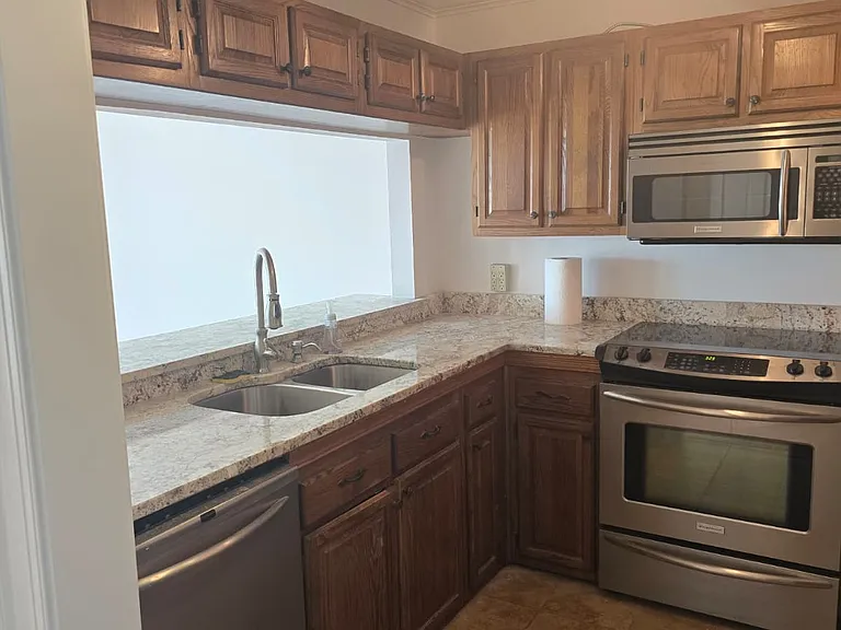 233 Lands End Dr #77 — Photo 7