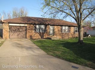 202 S Cottonwood Ave, Republic, MO 65738