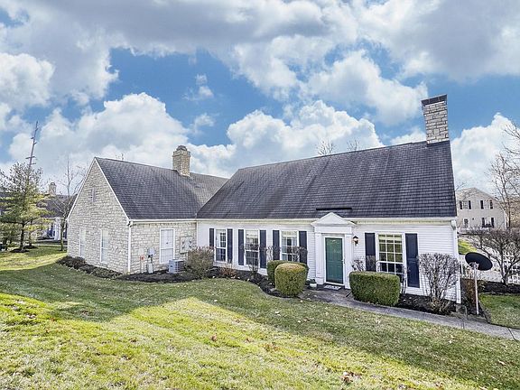 3rd image of 2536 Swan Dr