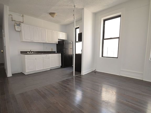 4th image of 510 W 148th St #21A