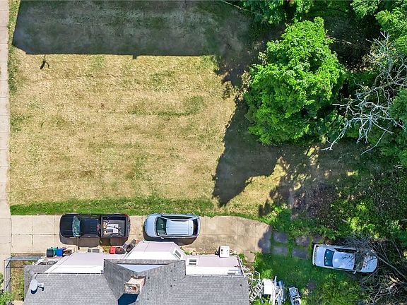 4th image of 53 Edna Pl Lot 15