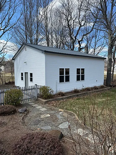 30 Smith Bridge Rd #B Photo 1