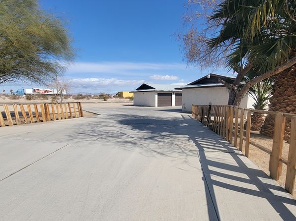 73991 Maricopa Dr APT C
