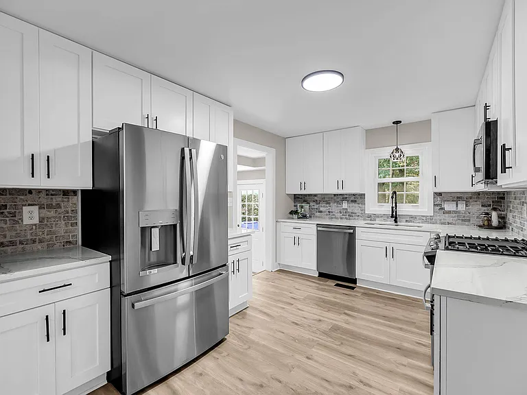 1129 Quail Dr — Photo 5