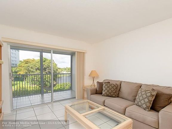 3rd image of 2236 N Cypress Bend Dr APT 402