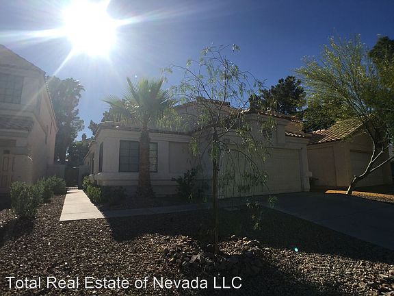 2nd image of 3005 Pelican Beach Dr